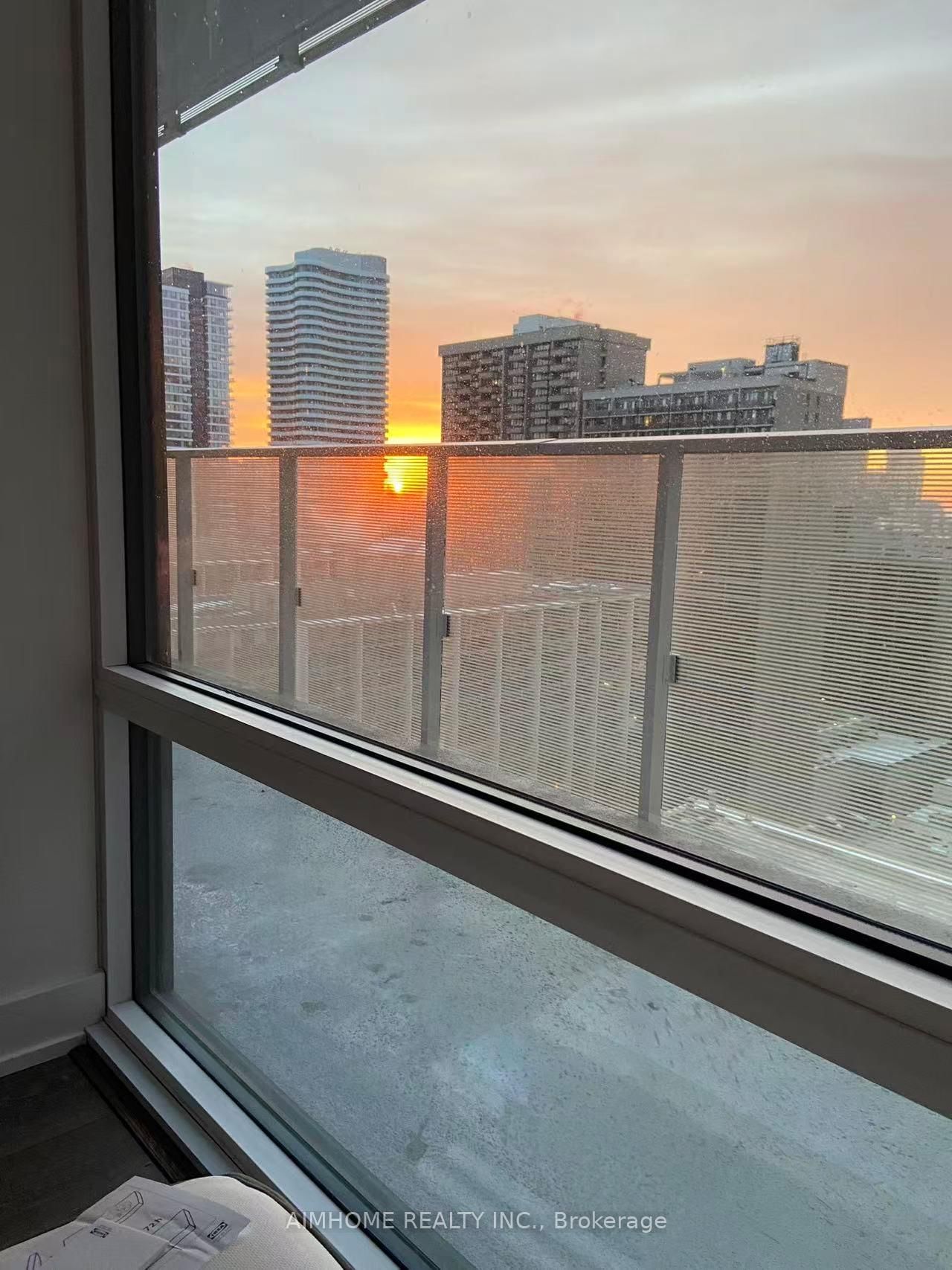 501 Yonge Street, Unit 1511 - Photo 12