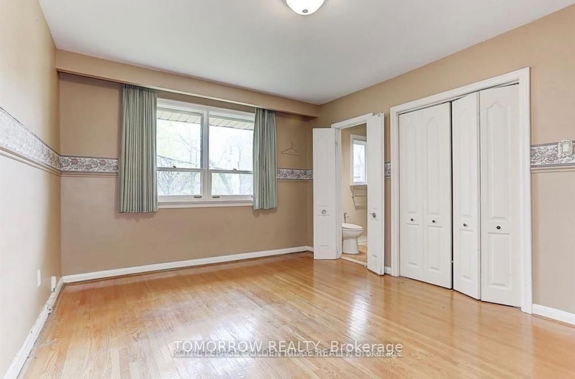 Detached House for lease at 19 Morewood Crescent, Toronto, Ontario, M2K 1L8 - Bayview Village - MLS: C12993970