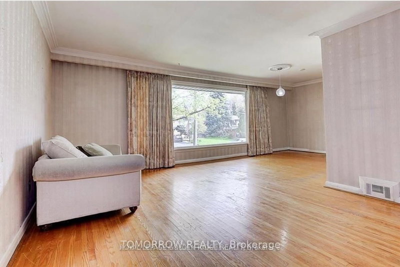 19 Morewood Cres, Toronto, M2K 1L8 | Image 2