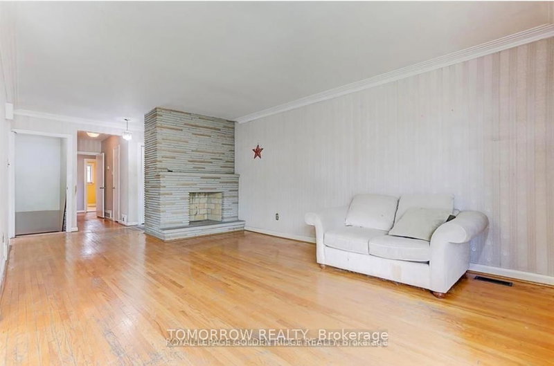 19 Morewood Cres, Toronto, M2K 1L8 | Image 3