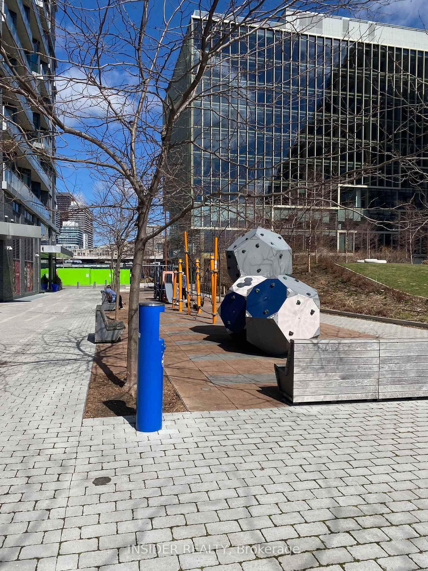 1 Edgewater Drive, Unit PH08 - Photo 5