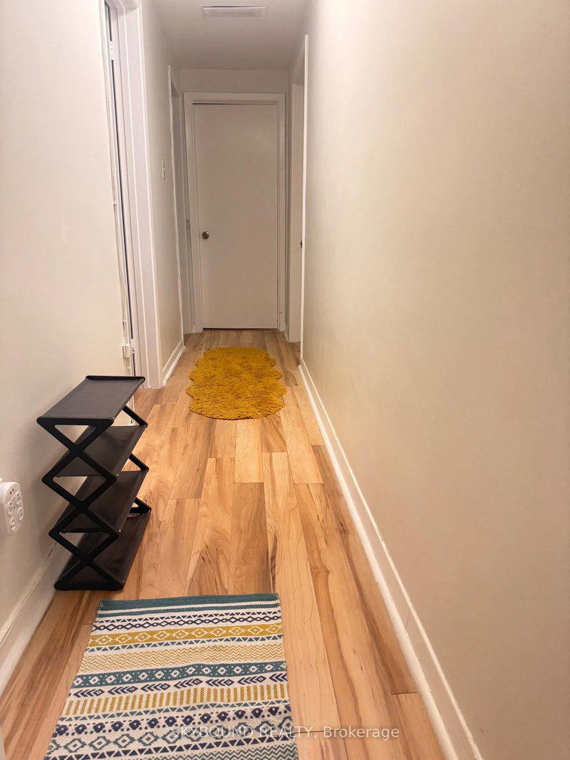 Room 1 - 33 Yatesbury Rd, Toronto, M2H 1G1 | Image 3