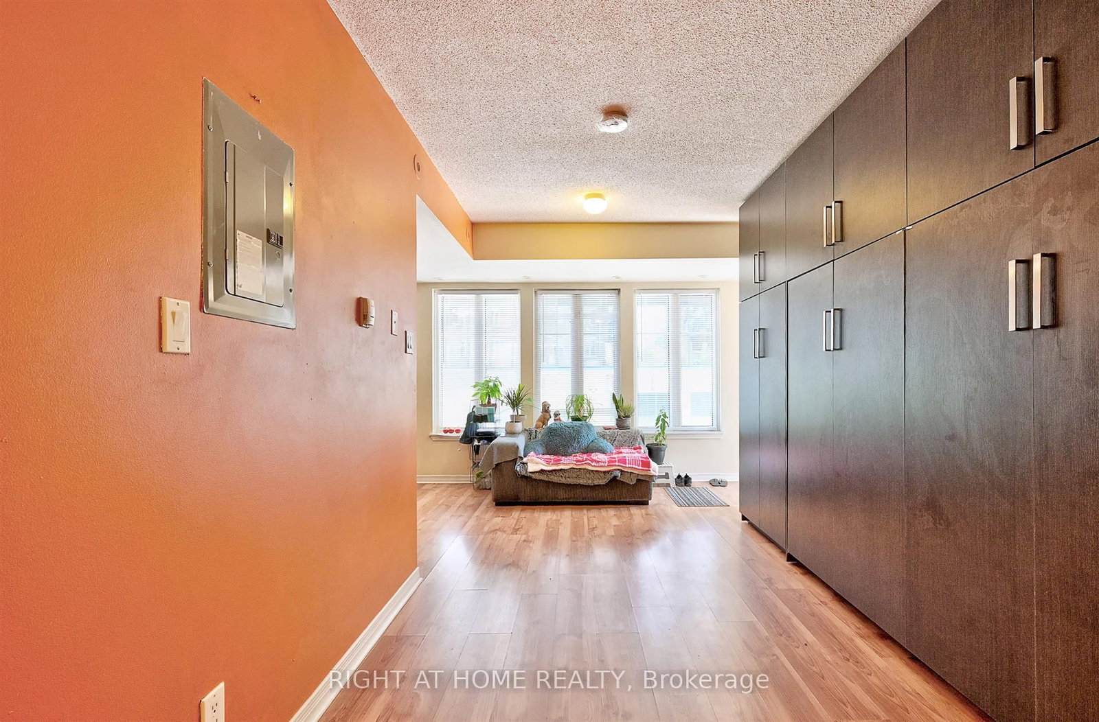 22 Western Battery Road, Unit 109 - Photo 11