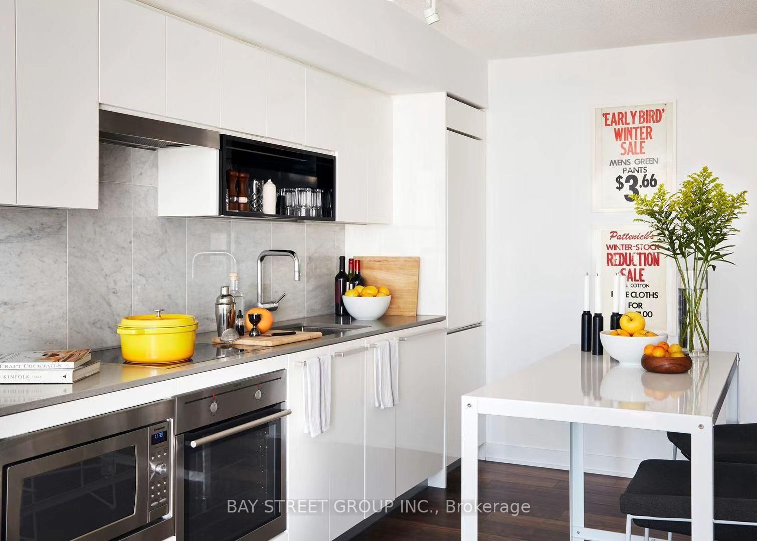 80 QUEENS WHARF Road E, Unit 1509 - Photo 9