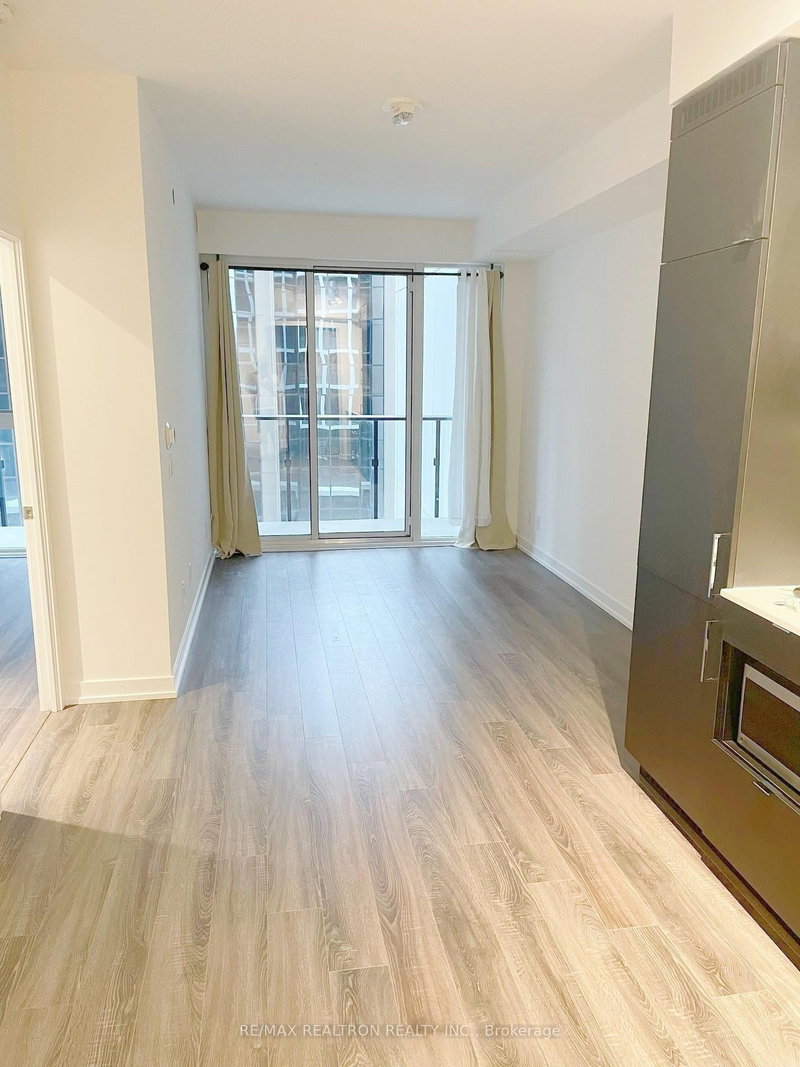 610 - 20 Edward St, Toronto, M5G 1C9 | Image 3