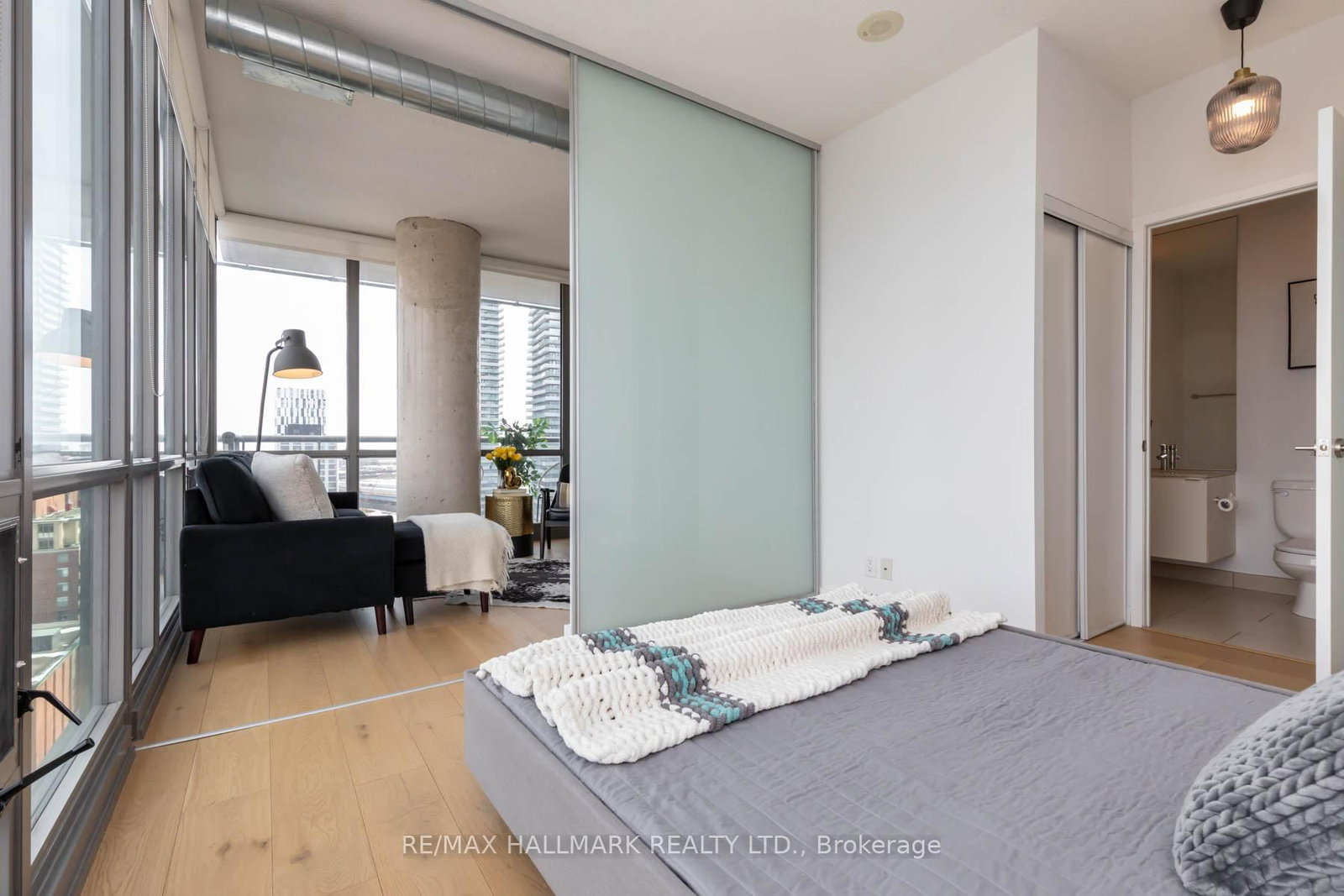 Condo for sale at 1502-33 Mill Street, Toronto, Ontario, M5A 3R3 - Waterfront Communities C8 - MLS: C12994132