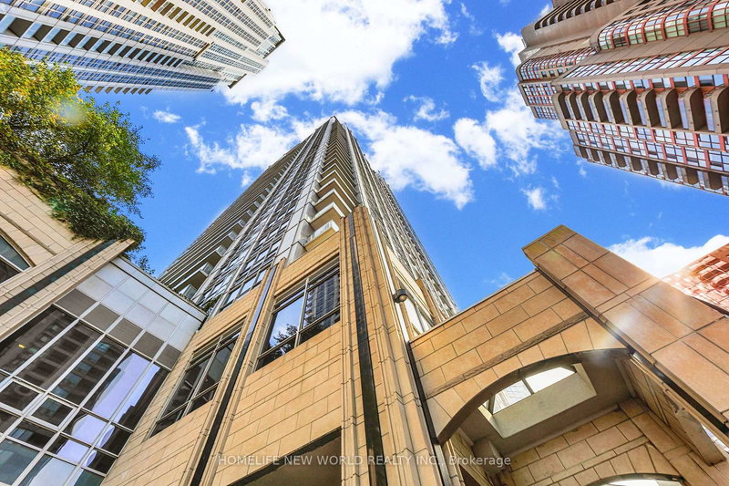 home for lease on 3308-763 Bay Street