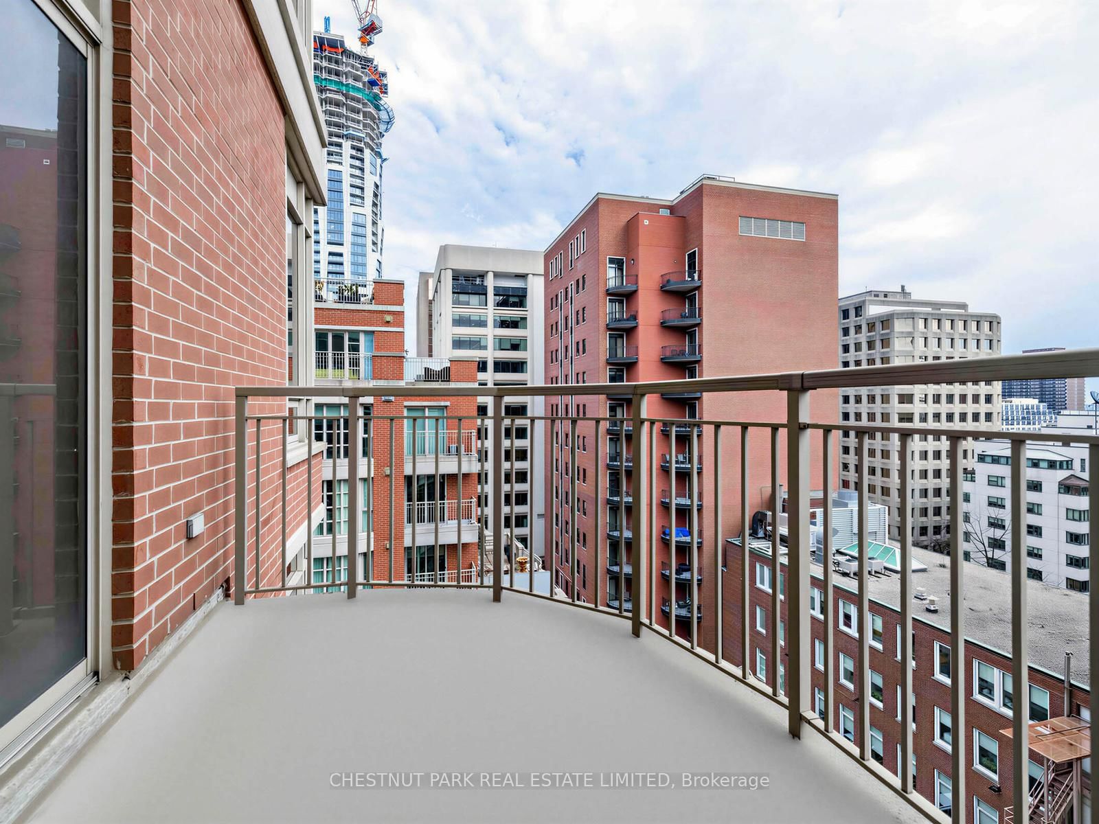 55 Delisle Avenue, Unit 901 - Photo 11