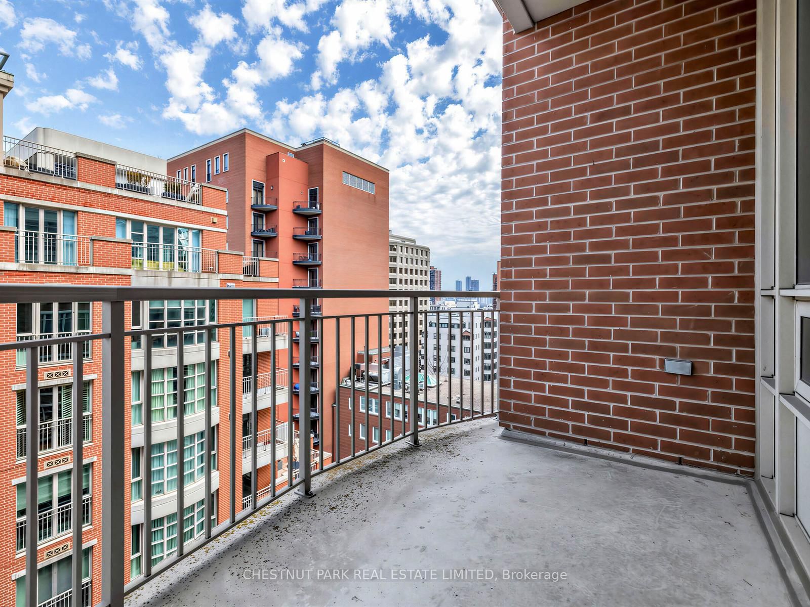 55 Delisle Avenue, Unit 901 - Photo 12