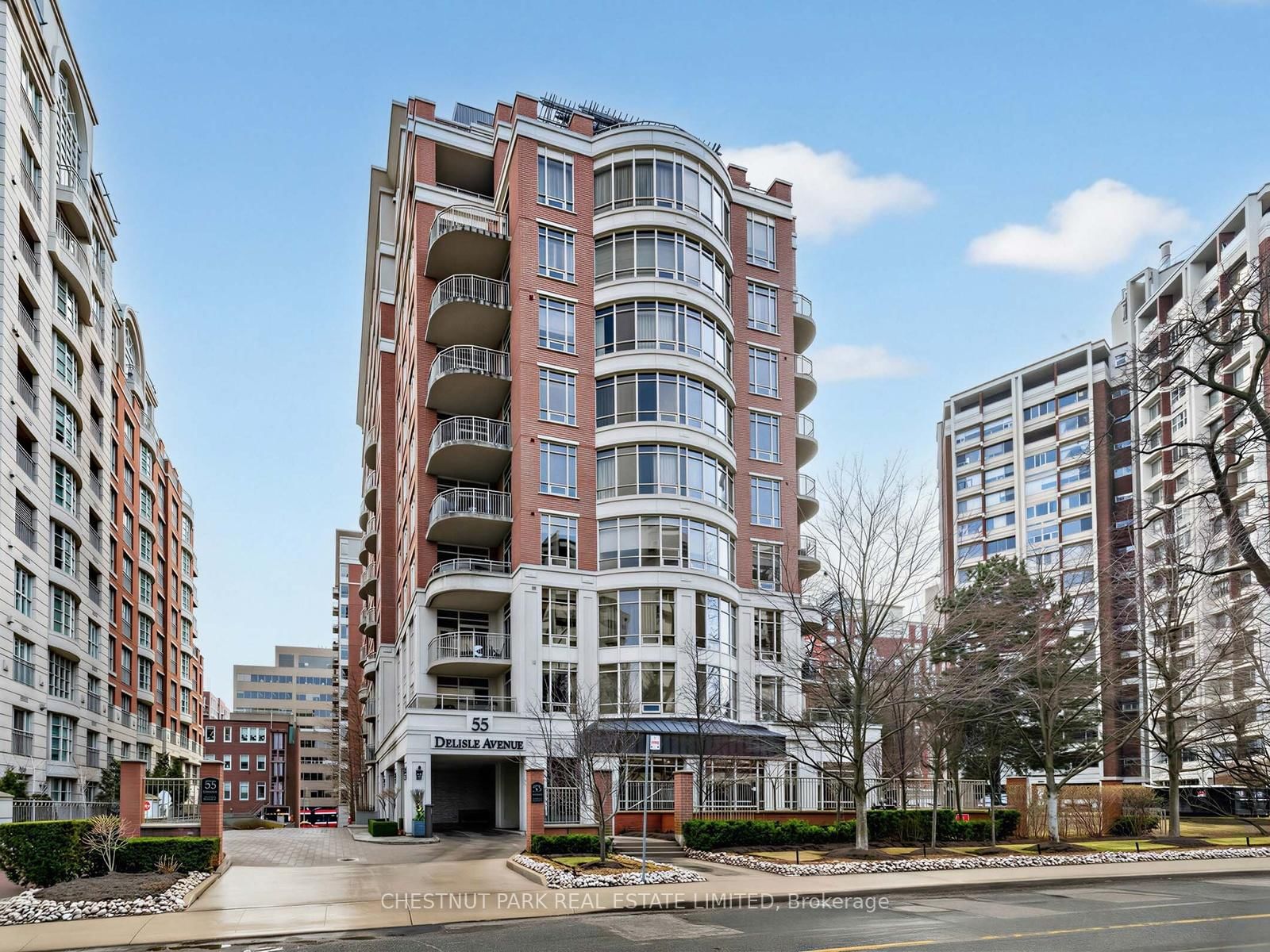 55 Delisle Avenue, Unit 901 - Photo 2