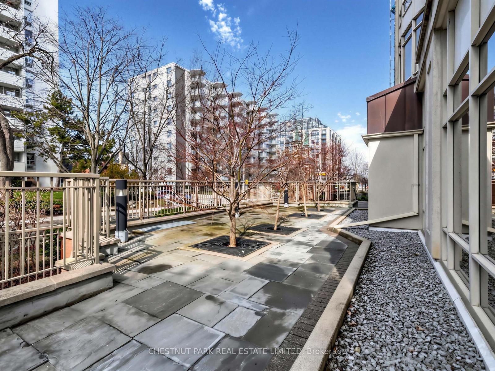 55 Delisle Avenue, Unit 901 - Photo 41