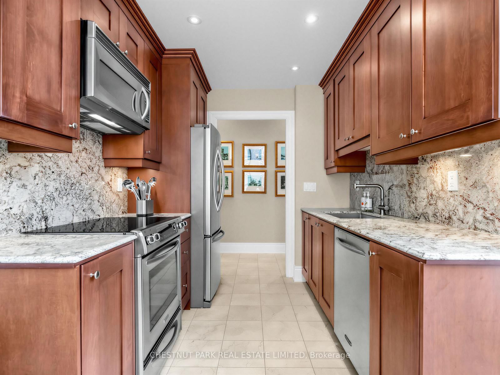 55 Delisle Avenue, Unit 901 - Photo 9