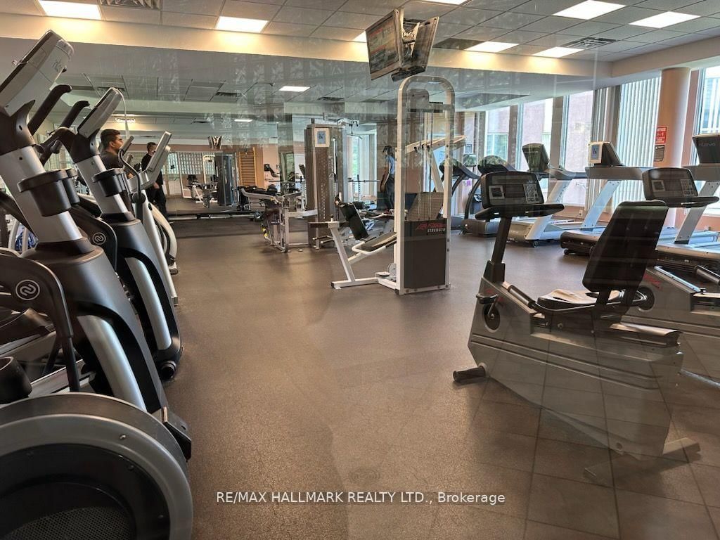 7 Concorde Place, Unit 1110 - Photo 16