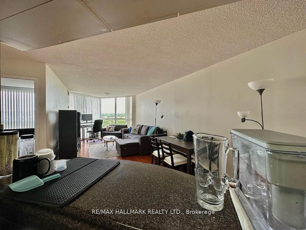 7 Concorde Place, Unit 1110 - Photo 2