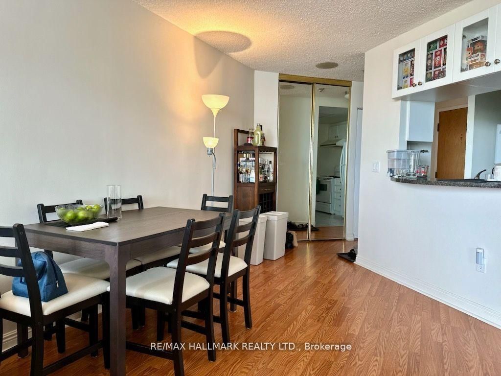 7 Concorde Place, Unit 1110 - Photo 4