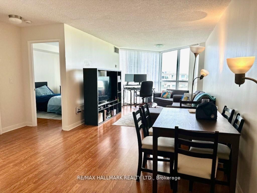 7 Concorde Place, Unit 1110 - Photo 7