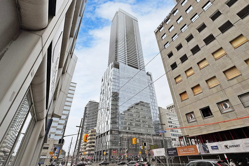 3901 - 488 University Ave, Toronto, M5G 0C1 | Image 3