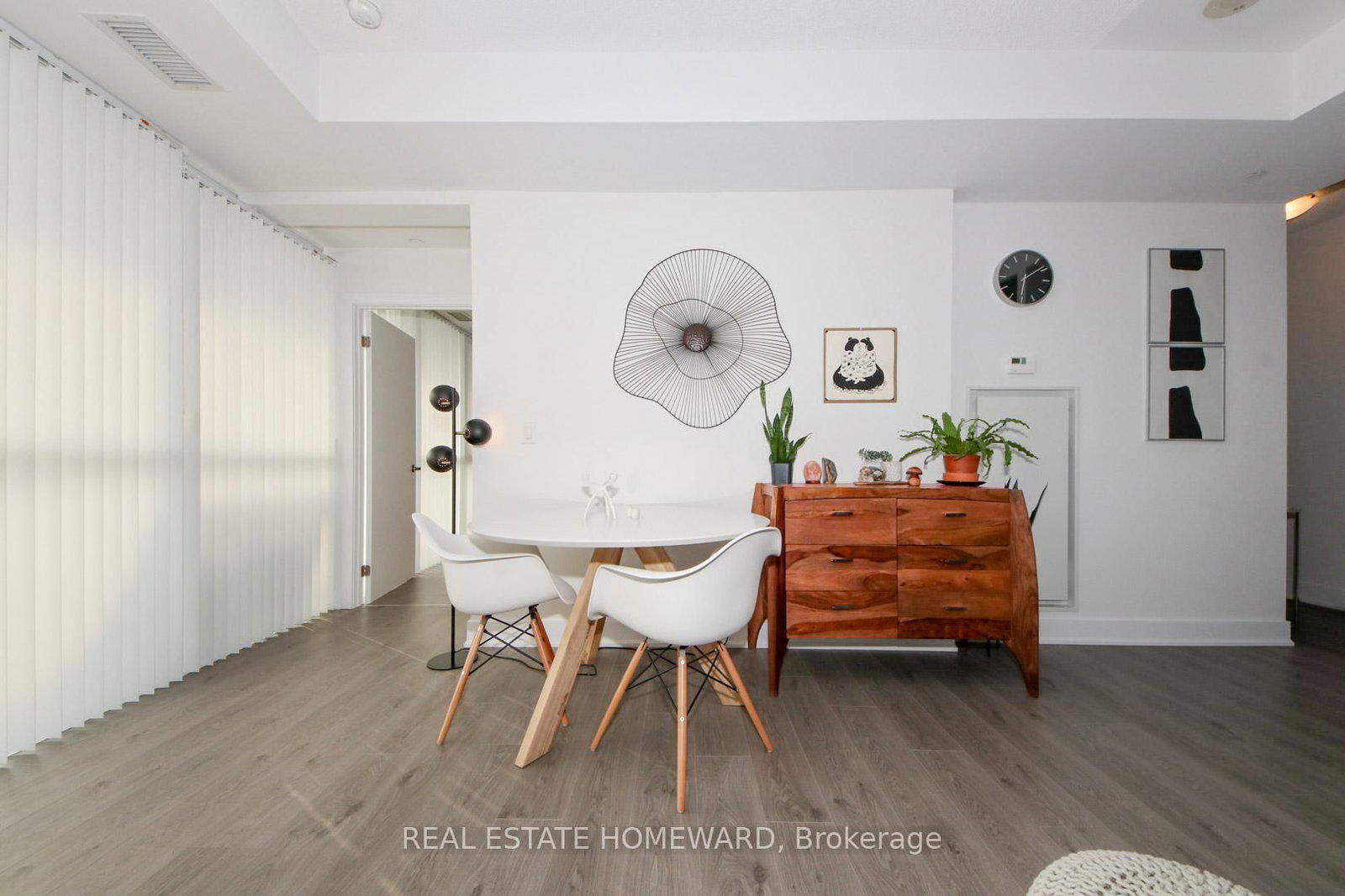 99 The Donway Road W, Unit 703 - Photo 3