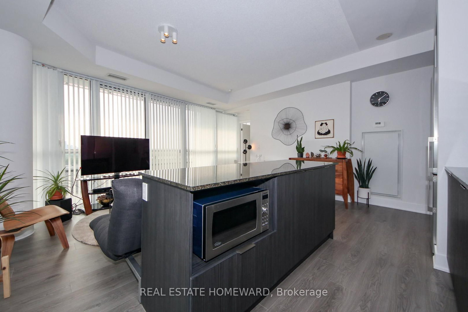 99 The Donway Road W, Unit 703 - Photo 8