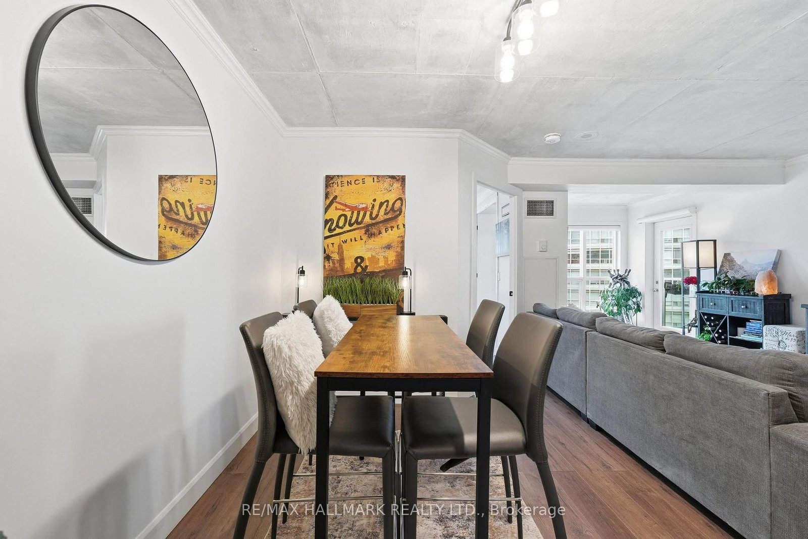 Condo for sale at 705-600 Queens Quay, Toronto, Ontario, M5V 3M3 - Waterfront Communities C1 - MLS: C12994352