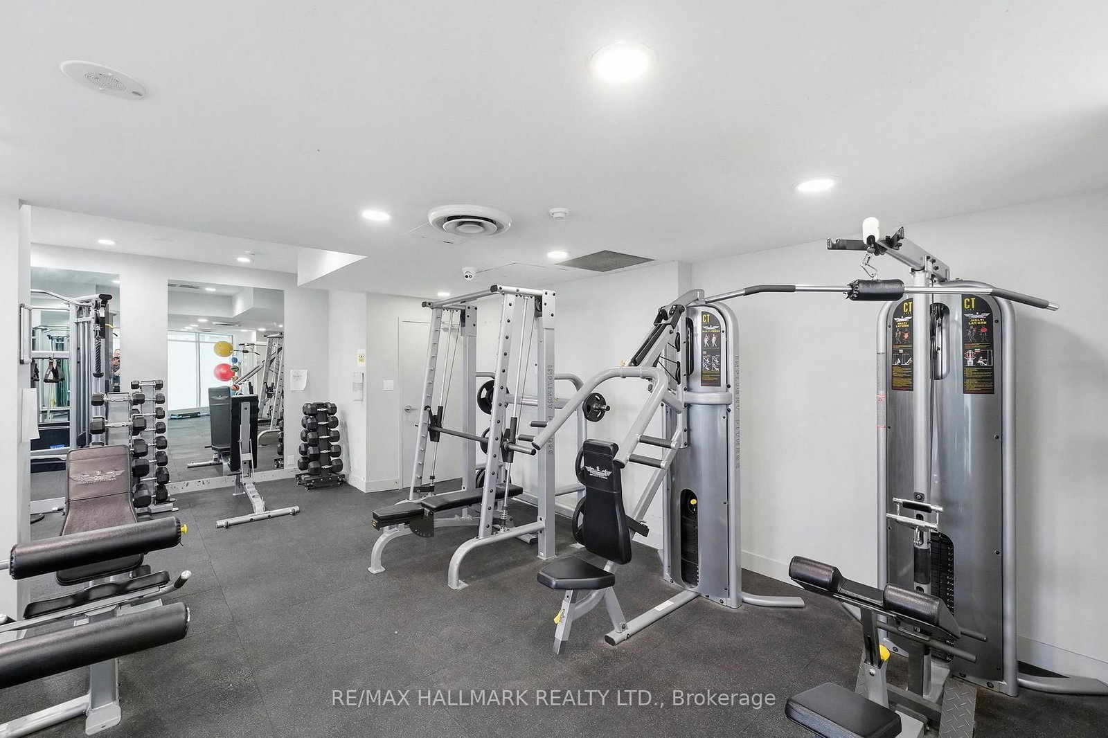 Condo for sale at 705-600 Queens Quay, Toronto, Ontario, M5V 3M3 - Waterfront Communities C1 - MLS: C12994352