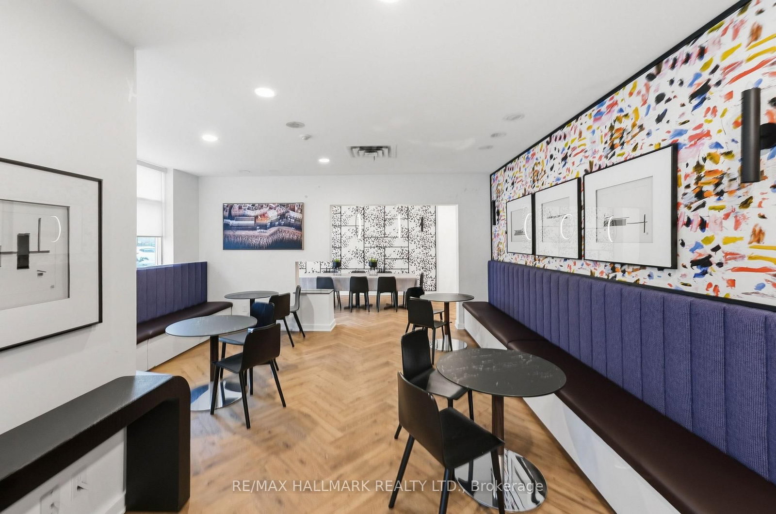 Condo for sale at 705-600 Queens Quay, Toronto, Ontario, M5V 3M3 - Waterfront Communities C1 - MLS: C12994352