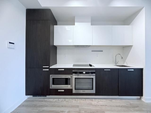 50 Charles Street E, Unit 1804 - Photo 13