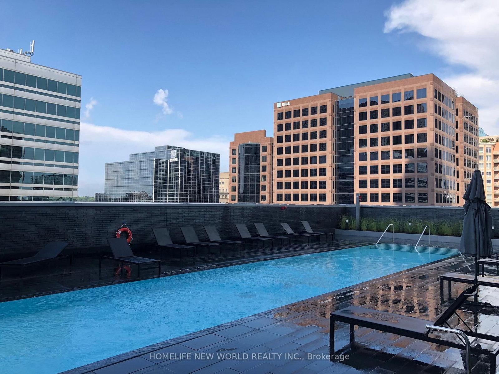 50 Charles Street E, Unit 1804 - Photo 30