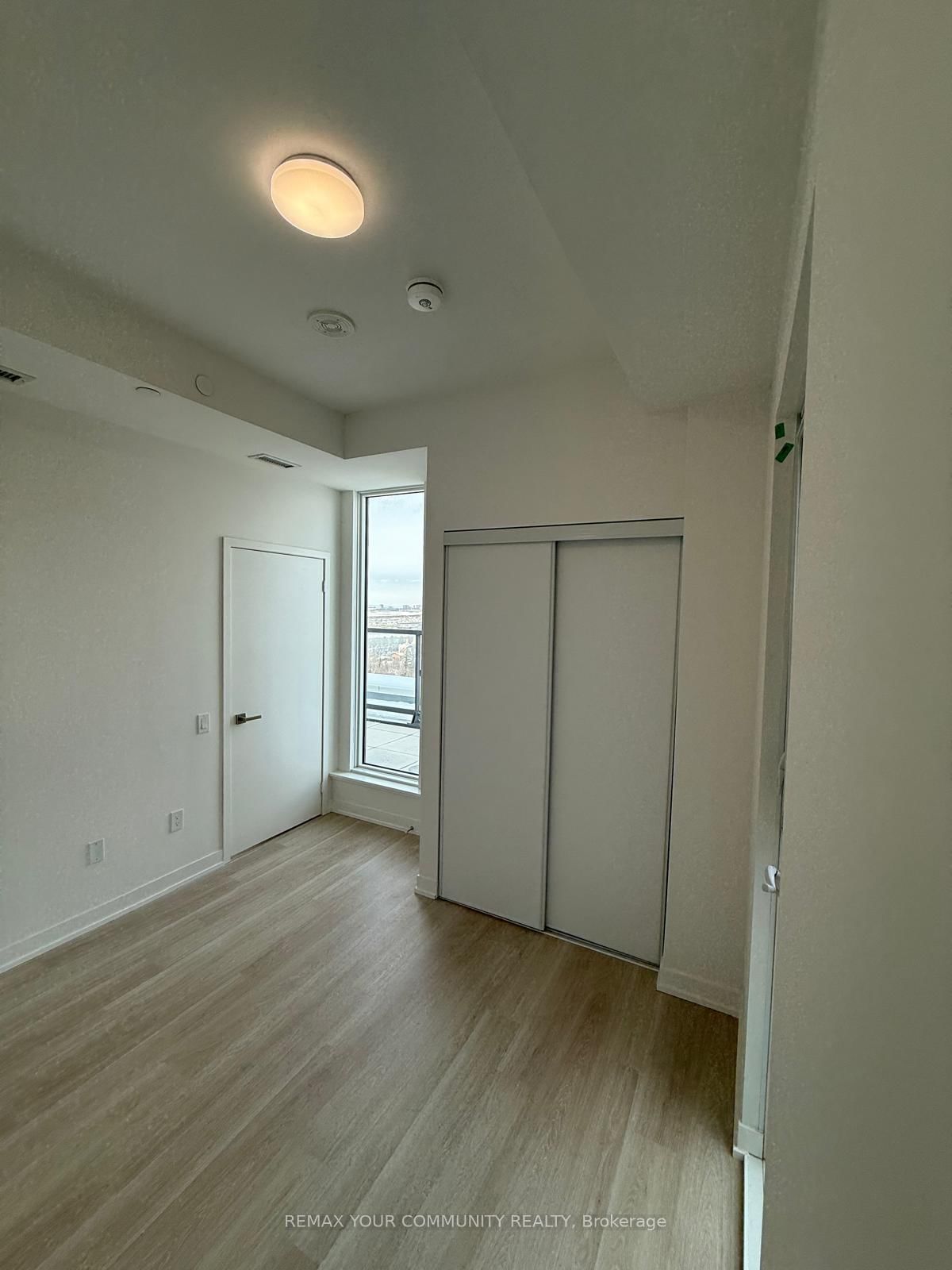 500 wilson Avenue, Unit 1218 - Photo 5