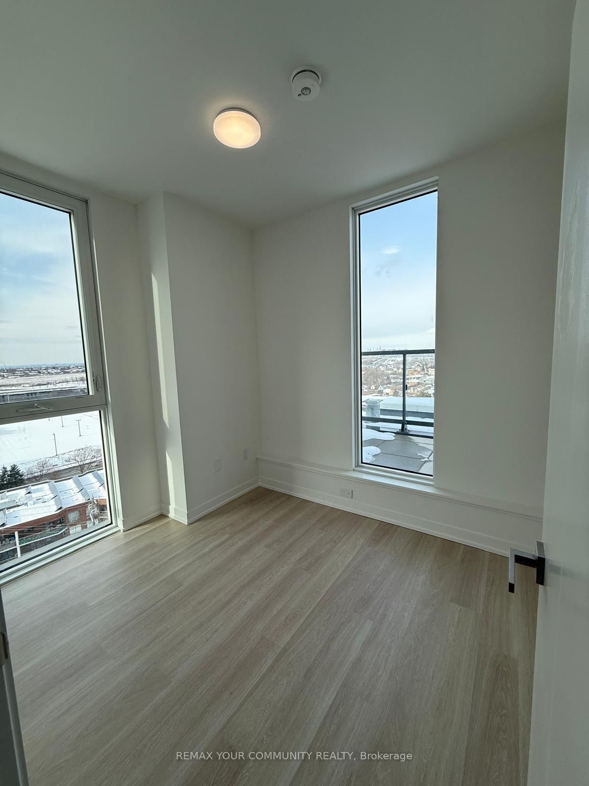 500 wilson Avenue, Unit 1218 - Photo 6