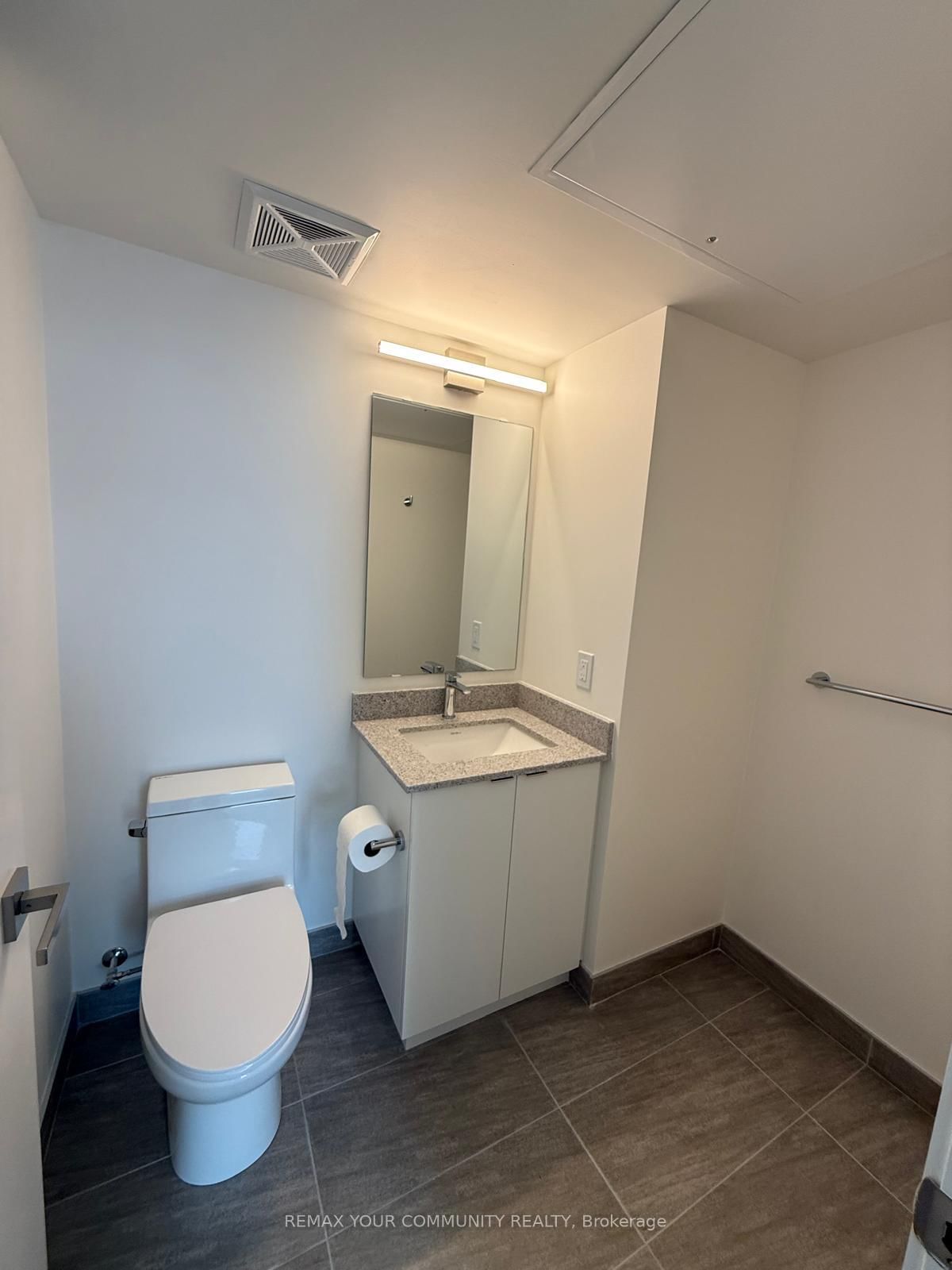 500 wilson Avenue, Unit 1218 - Photo 8