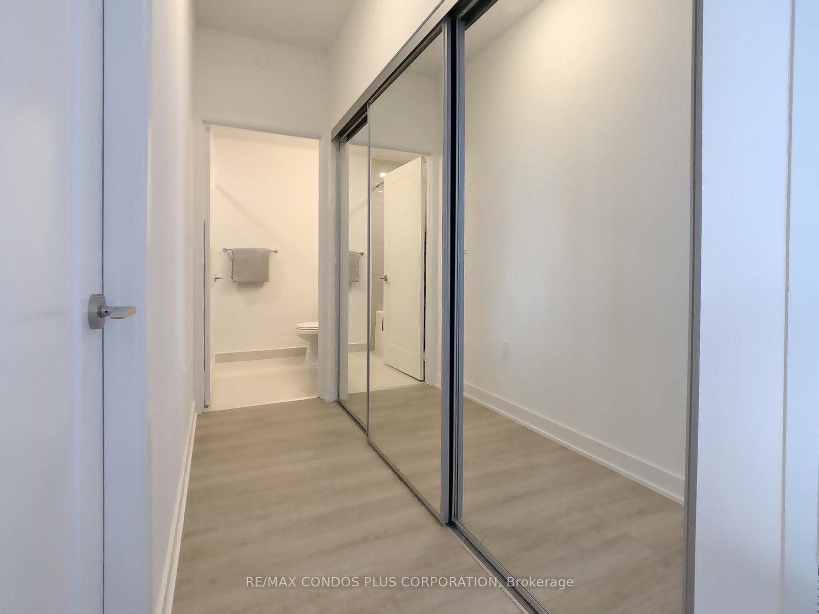 576 Front Street W, Unit 1519 - Photo 21