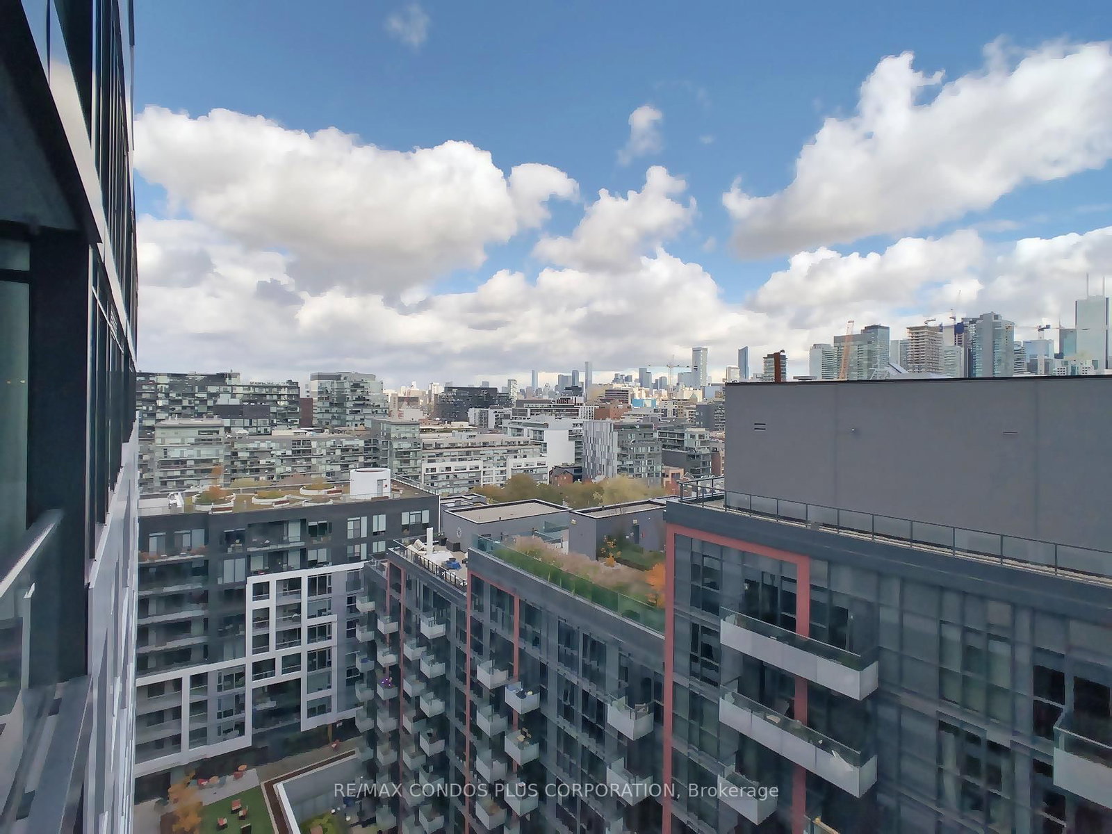 576 Front Street W, Unit 1519 - Photo 25