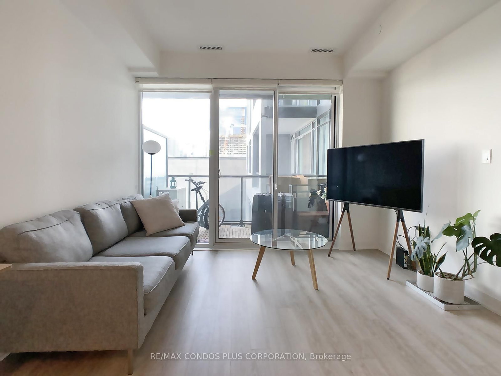 576 Front Street W, Unit 1519 - Photo 3