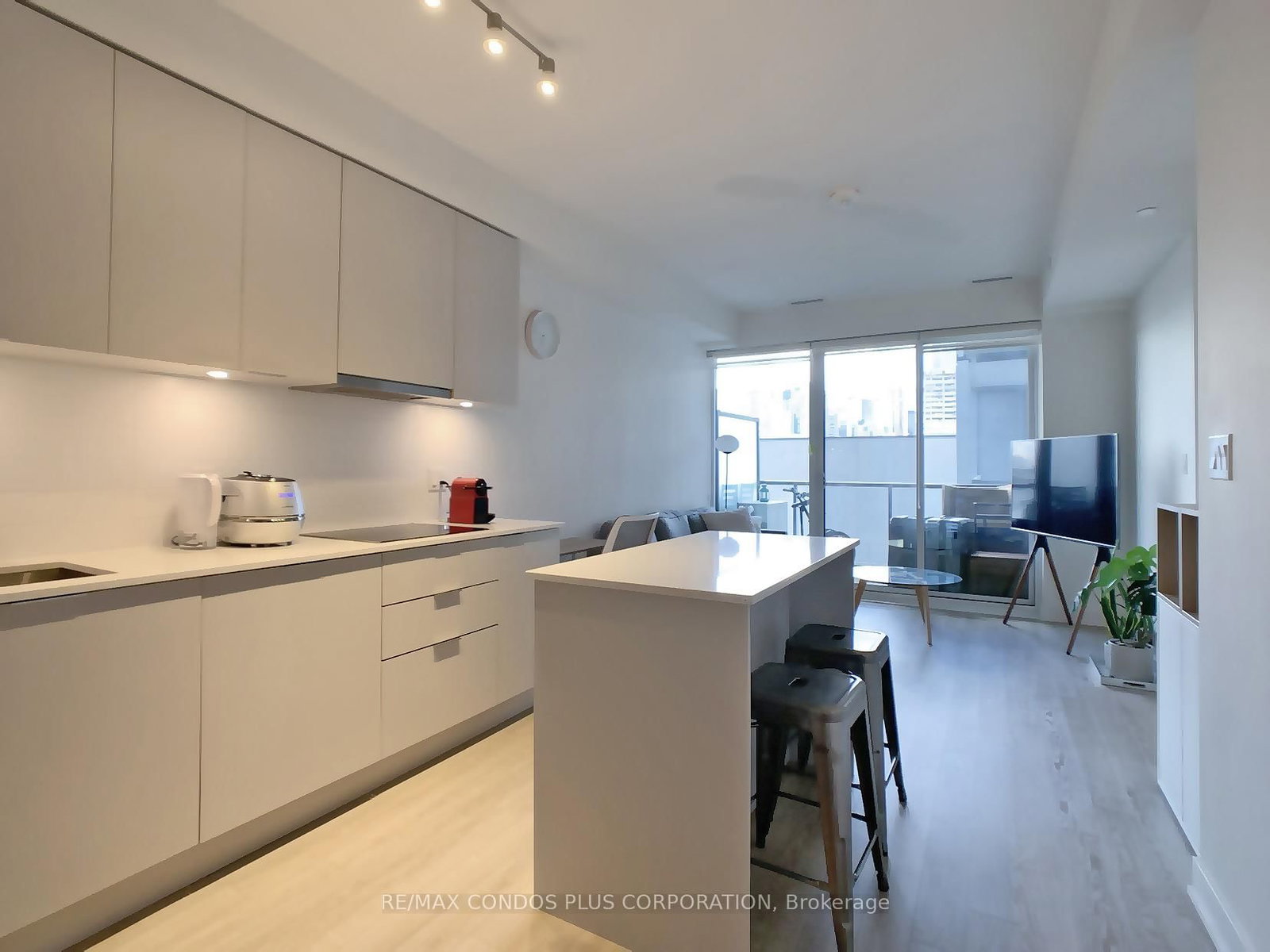 576 Front Street W, Unit 1519 - Photo 8