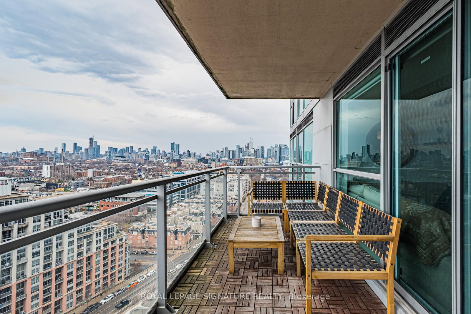 Condo for sale at 2105-80 Western Battery Road, Toronto, Ontario, M6K 3S1 - Niagara - MLS: C12994748