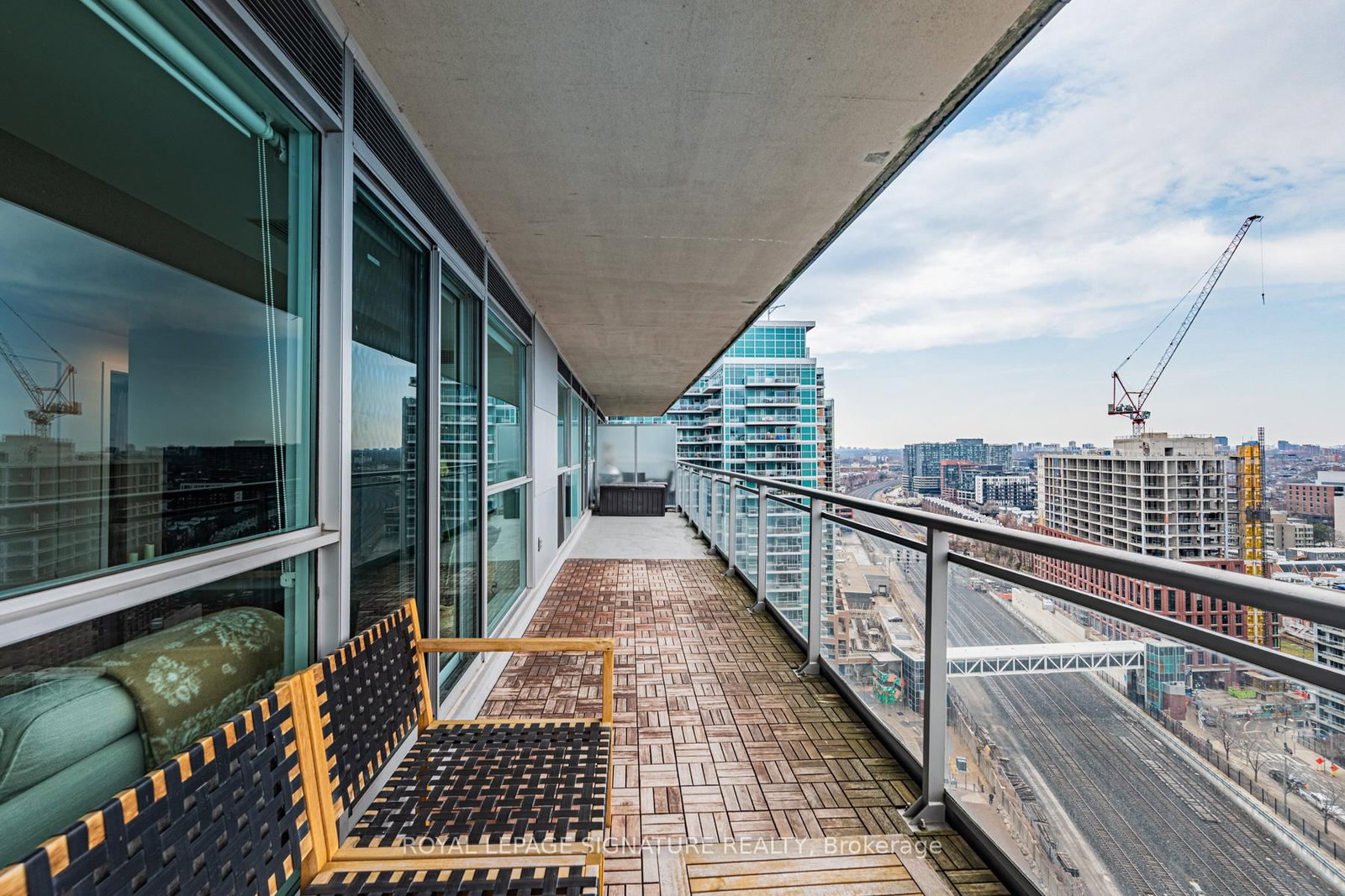 Condo for sale at 2105-80 Western Battery Road, Toronto, Ontario, M6K 3S1 - Niagara - MLS: C12994748