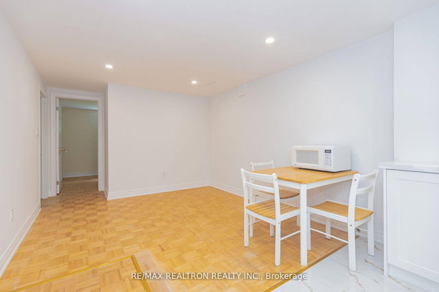 Lower - 129 Sexton Crescent