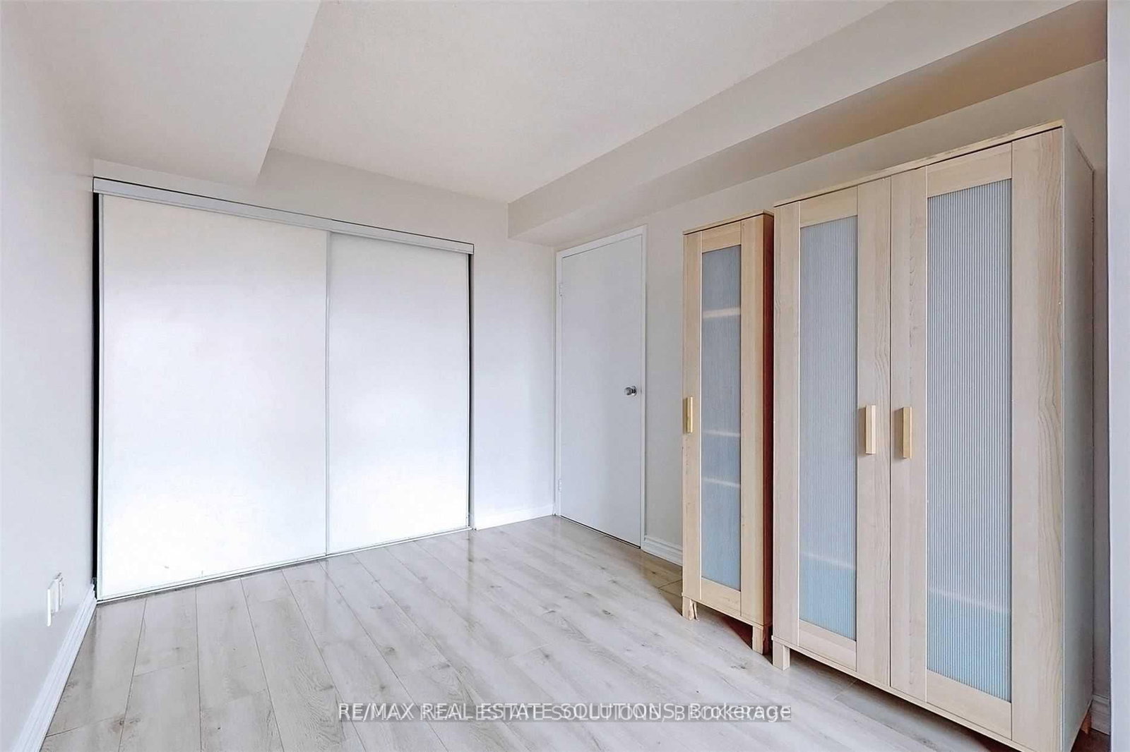 650 Queens Quay W, Unit 1119 - Photo 7