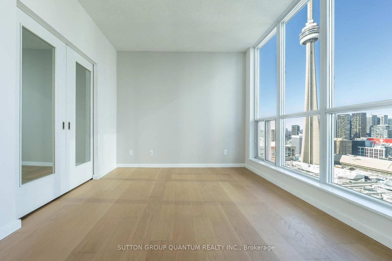 208 Queens Quay W, Unit 3512 - Photo 17
