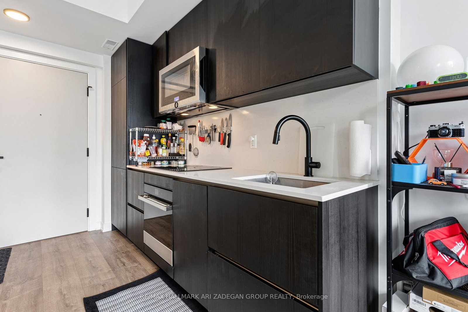 327 King Street W, Unit 1908 - Photo 5