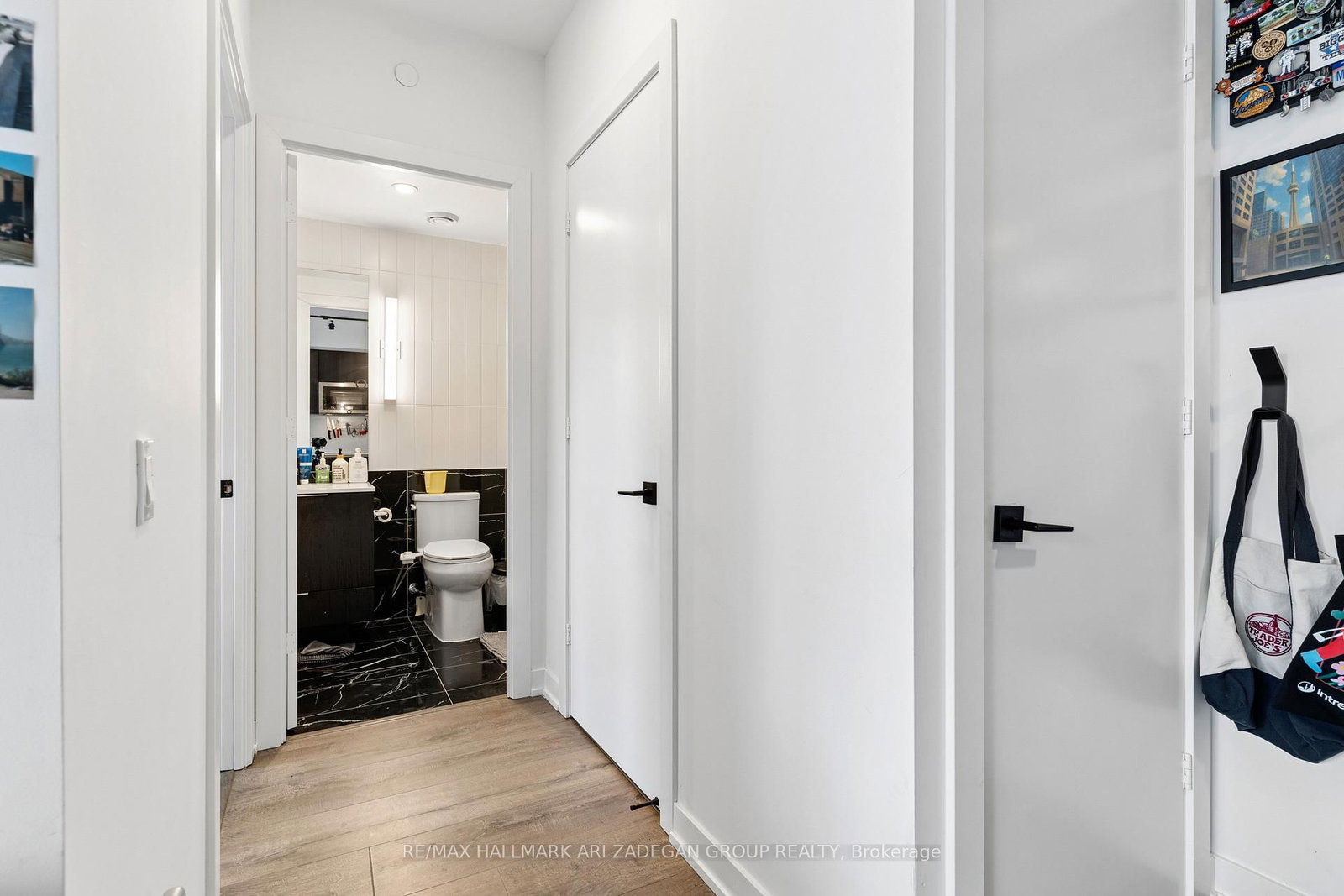 327 King Street W, Unit 1908 - Photo 9