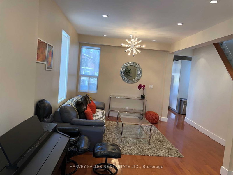 148 Roslin Ave, Toronto, M4N 1Z4 | Image 3