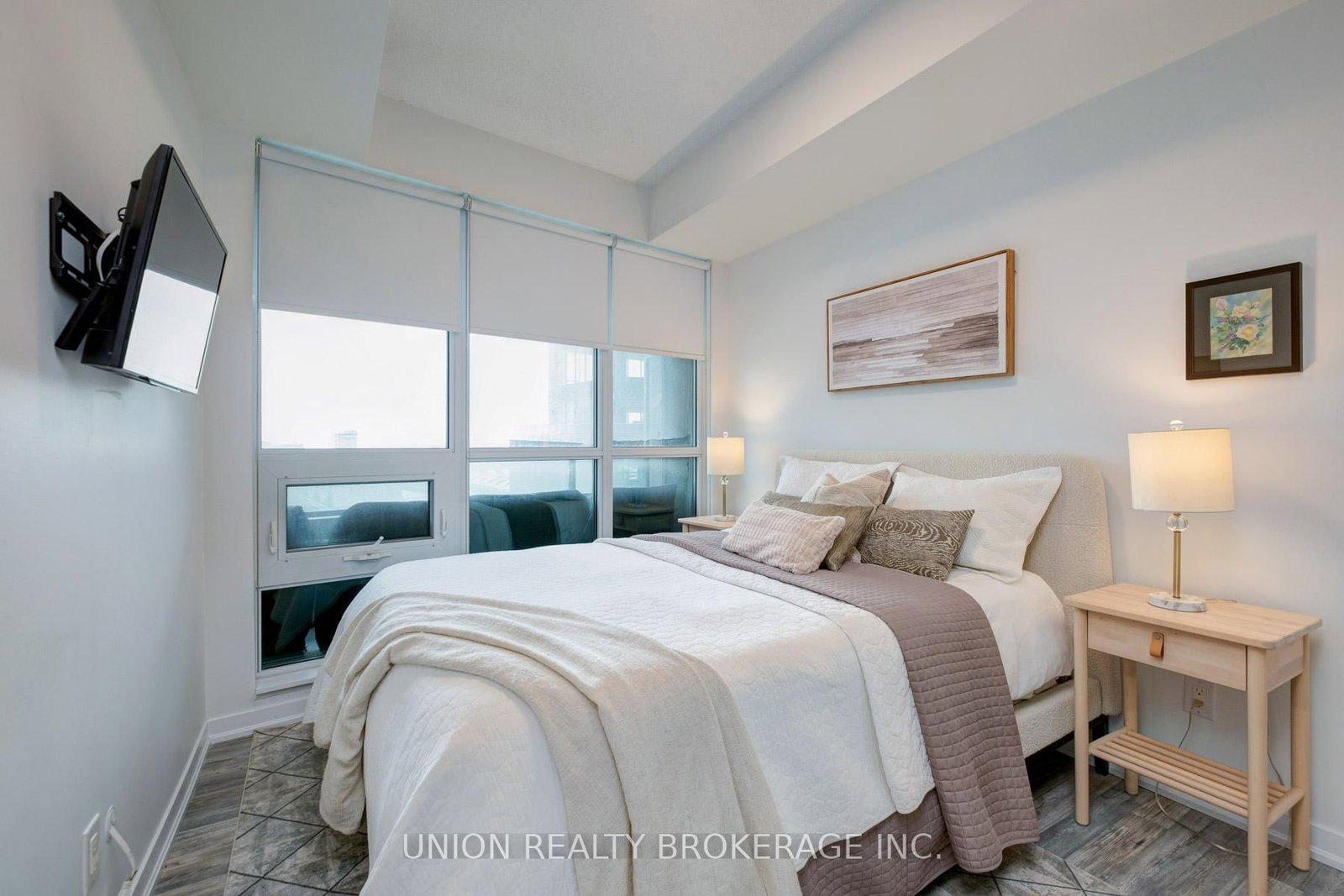 150 East Liberty Street, Unit 506 - Photo 10