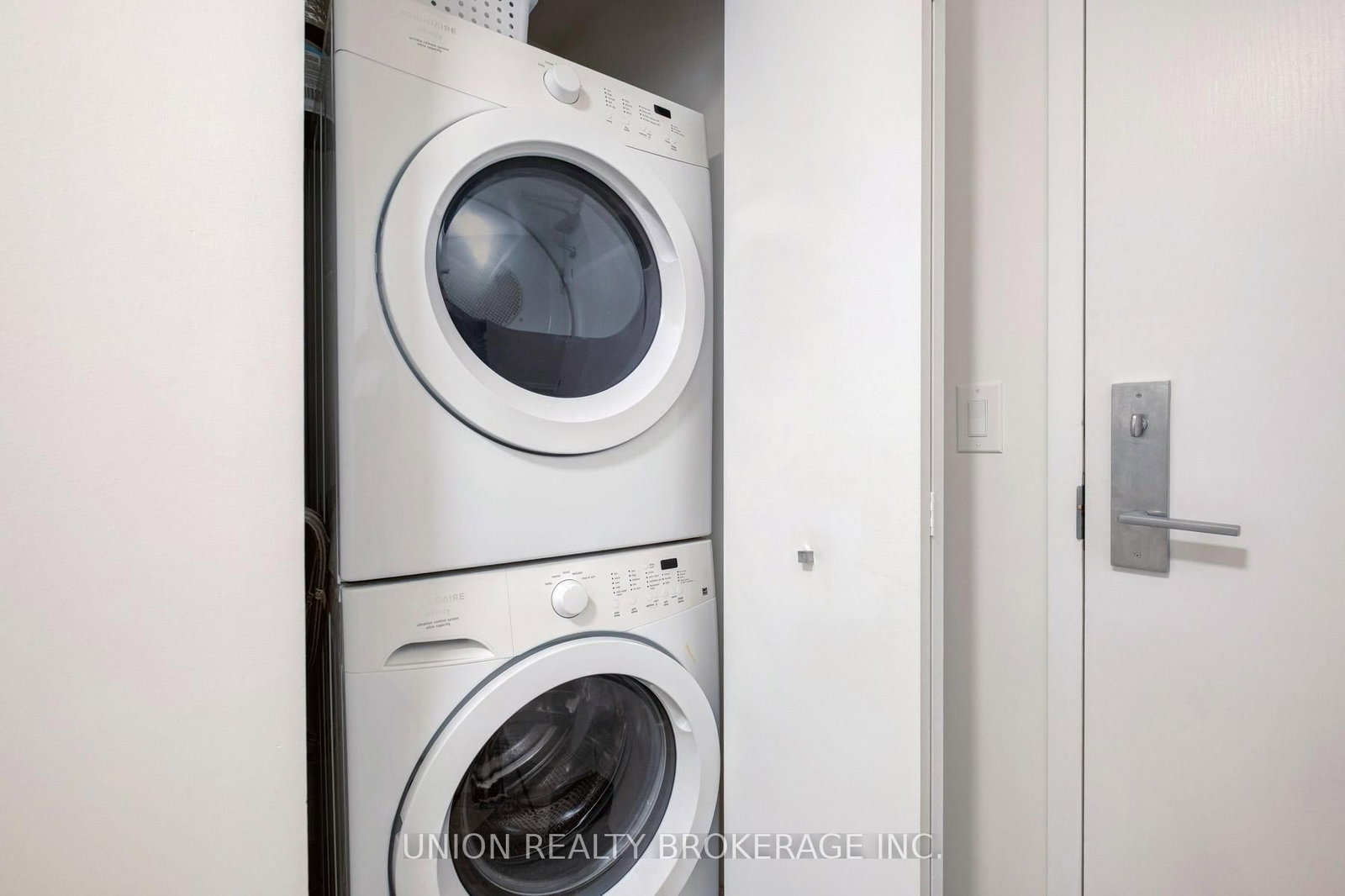 150 East Liberty Street, Unit 506 - Photo 16