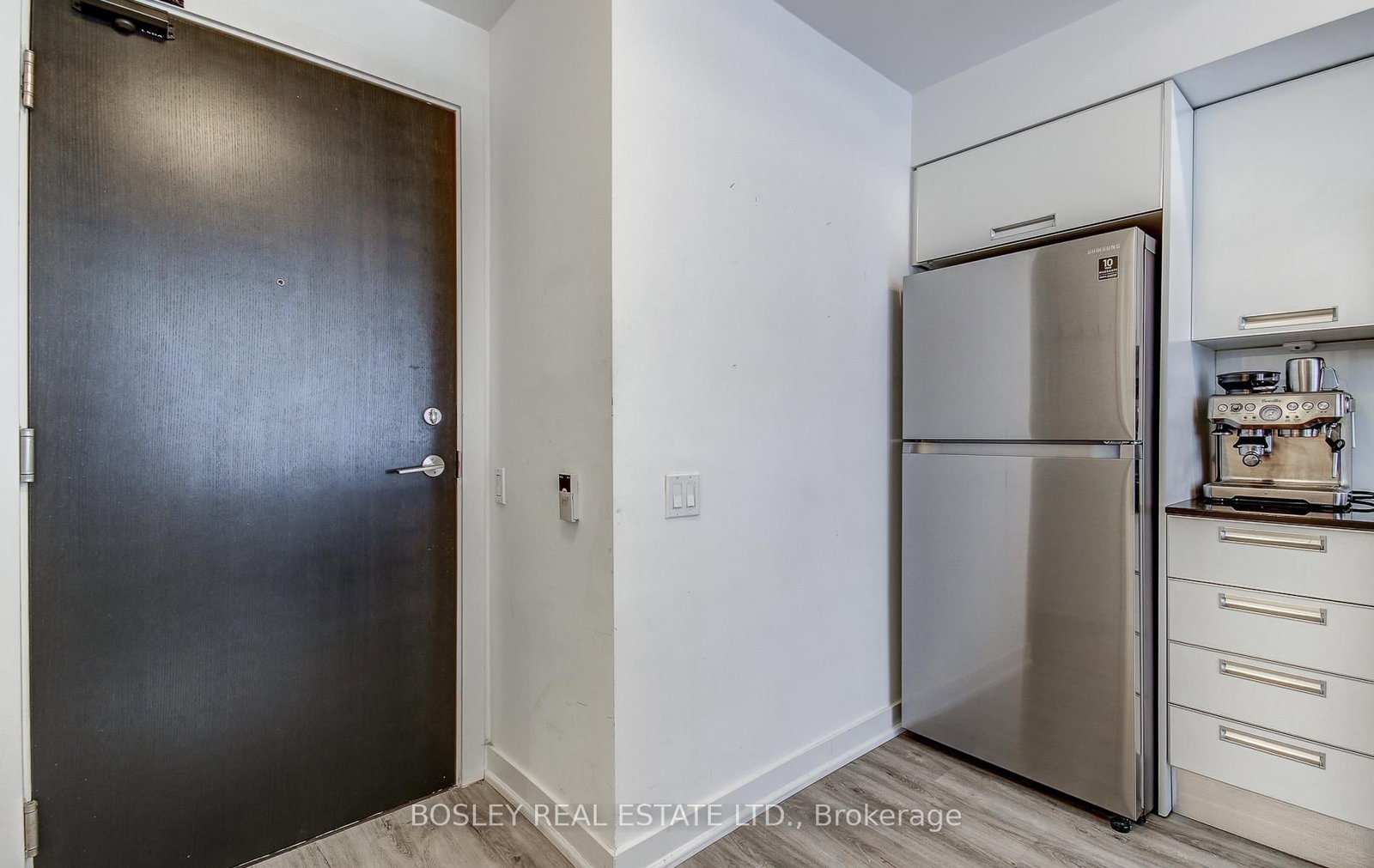 33 Charles Street E, Unit 608 - Photo 10