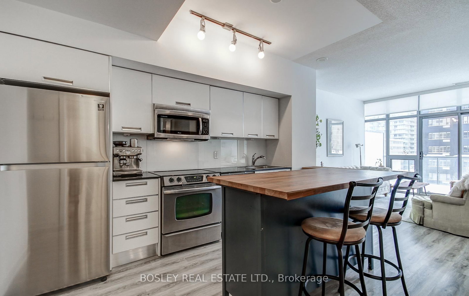 33 Charles Street E, Unit 608 - Photo 15