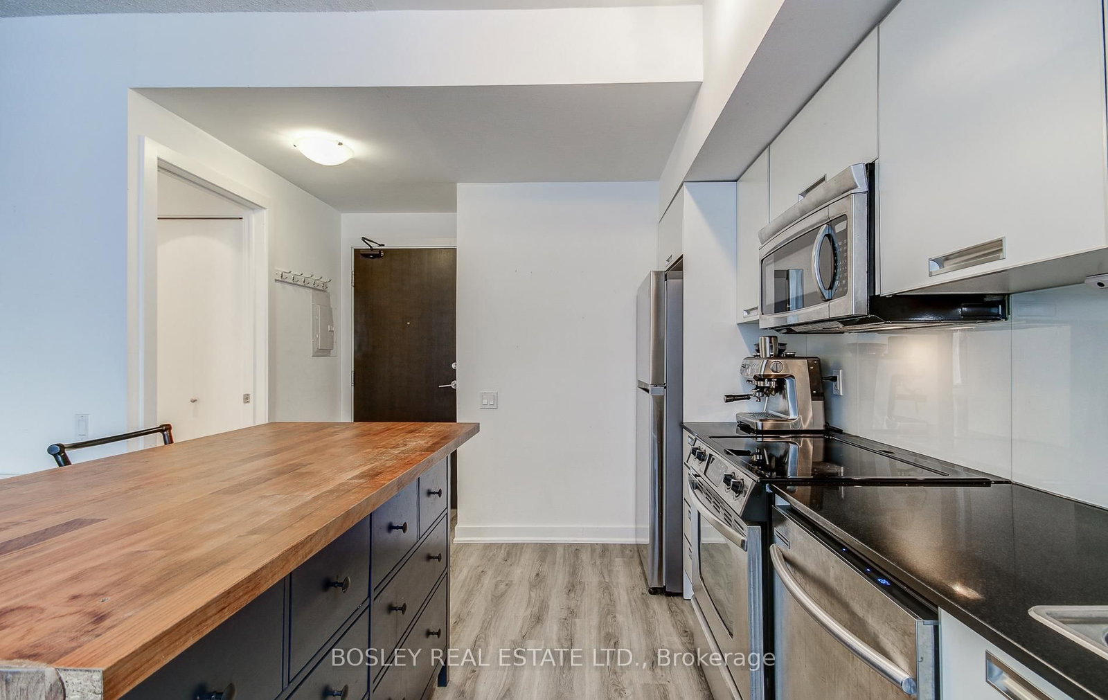 33 Charles Street E, Unit 608 - Photo 18