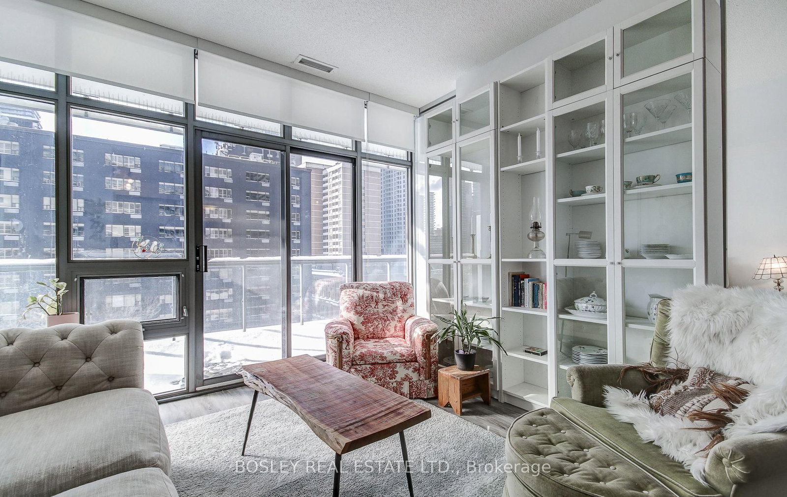 33 Charles Street E, Unit 608 - Photo 29