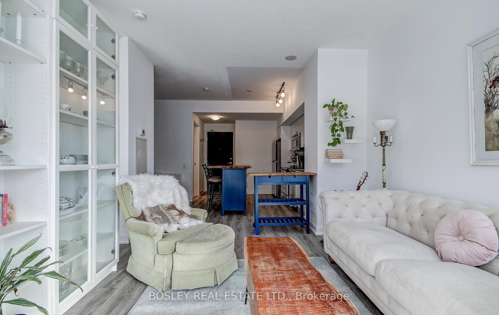 33 Charles Street E, Unit 608 - Photo 34